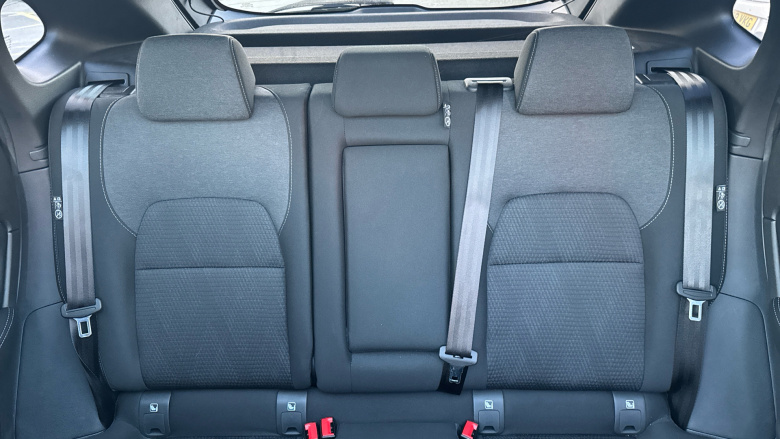 Nissan Qashqai 1.3 DiG-T MH N-Connecta 5dr Petrol Hatchback